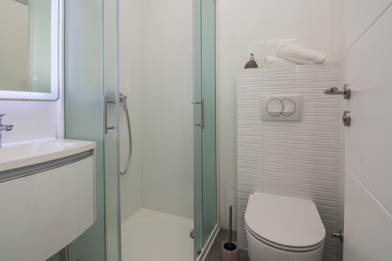 Apartments Medanic - Private Pool 普利拉卡 外观 照片